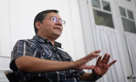 Candidato del MAS en Bolivia denuncia gestión de Jeanine Áñez