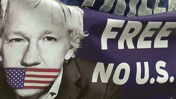 Envían carta abierta reclamando libertad para Julian Assange