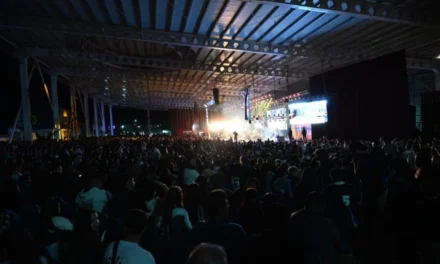 La «Calle Angosta» explotó de baile hasta las 6 de la mañana