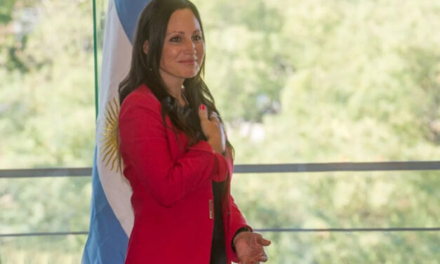 Otra víctima de los funcionarios de prensa del gobierno y la censura periodística