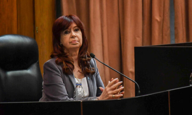 La carta completa de Cristina Kirchner en la que revela el entramado político-judicial que intenta proscribirla