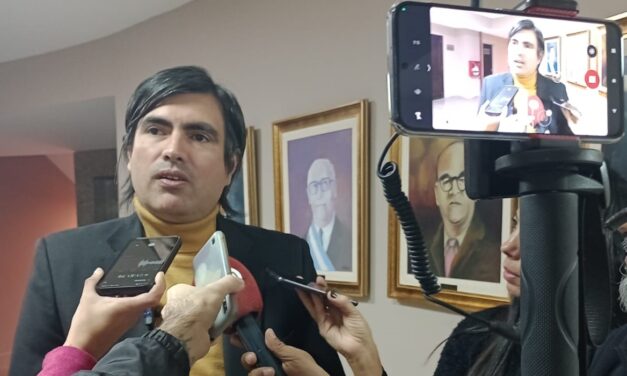 “Charly” Pereira: “El modelo que copia Rodríguez Saá apunta a cagarle la vida a la gente y al gobierno elegido por el pueblo”