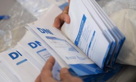 El Renaper actualiza sus aranceles: nuevos precios para DNI y pasaportes