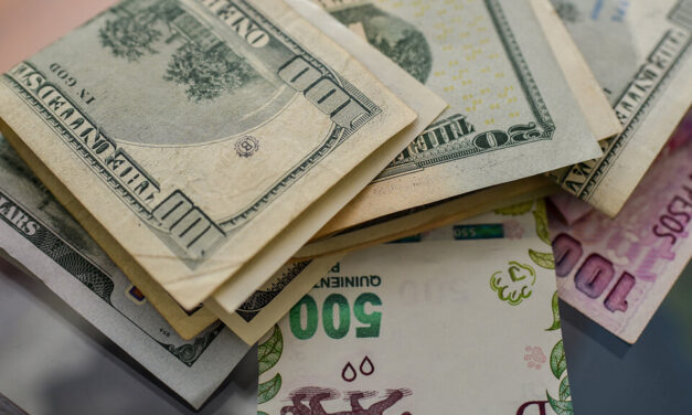 El Gobierno subió de 35% a 45% el impuesto País