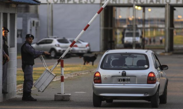 Un testigo protegido reveló cómo escuchaban a los detenidos y quiénes eran los funcionarios involucrados