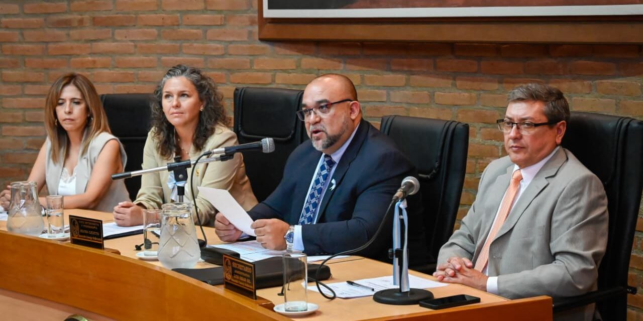Maximiliano Frontera abrió sesiones con anuncios de obras, equilibrio fiscal y nuevos eventos para impulsar la economía
