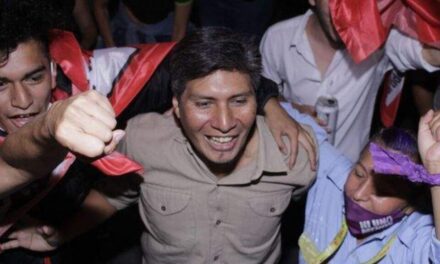 Quién es Alejandro Vilca, protagonista de la histórica elección del Frente de Izquierda en Jujuy