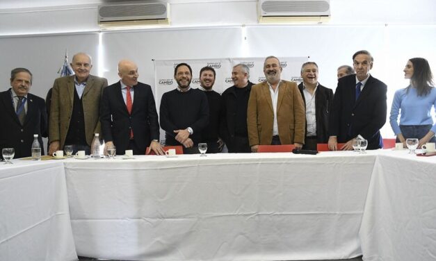 Juntos por el Cambio no cambia el nombre