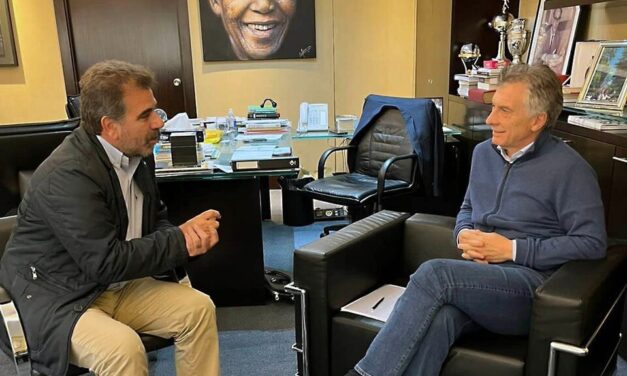 Macri clausura la ayuda gratis para los libertarios