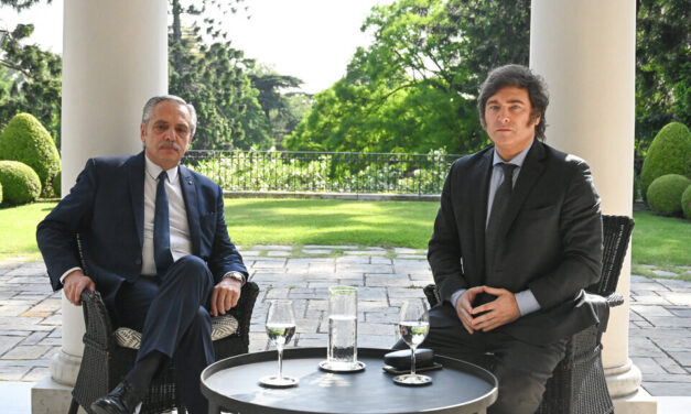 La mayoría de la población cree que Milei quiere usar el caso de violencia de género de Fernández para tapar la crisis económica