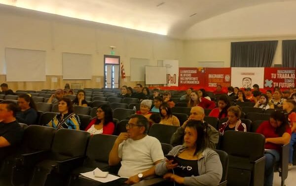 La Municipalida de Villa Mercedes capacitó en Manipulación Segura de Alimentos a emprendedores de Mi Próximo Paso