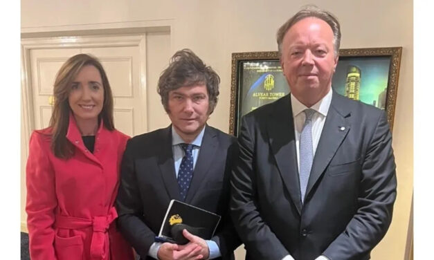 Quién es Juan Nápoli, un asesor de Javier Milei denunciado por amenazas