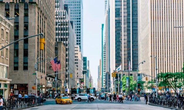 Massa cierra en EE.UU el intercambio de información sobre cuentas sin registrar de argentinos