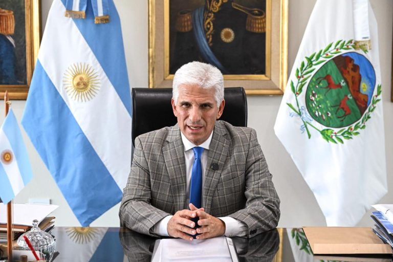Poggi ajusta el poder: reducirá un 50% el gabinete y evalúa crear una Jefatura de Gabinete
