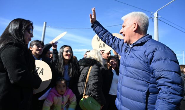 Poggi y 800 familias de San Luis hicieron la última visita de obra de sus viviendas