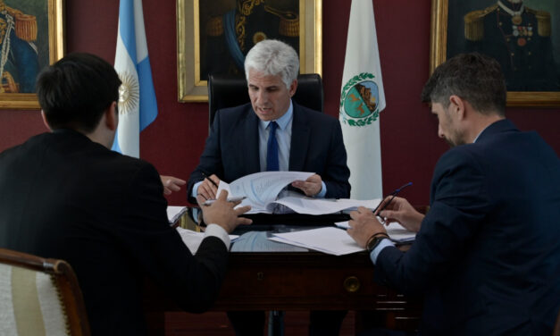 Quita de fondos nacionales: Poggi analizó la situación con los ministros de Educación y Hacienda