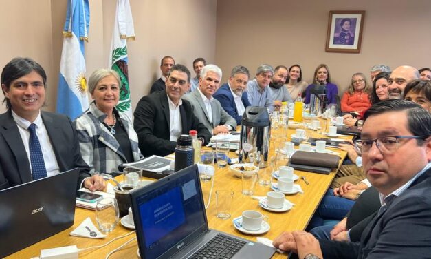 Poggi a Alberto Rodríguez Saá: “Yo dejé una Provincia con las finanzas sanas, sin inseguridad,y sin el 62% de los chicos en la pobreza”