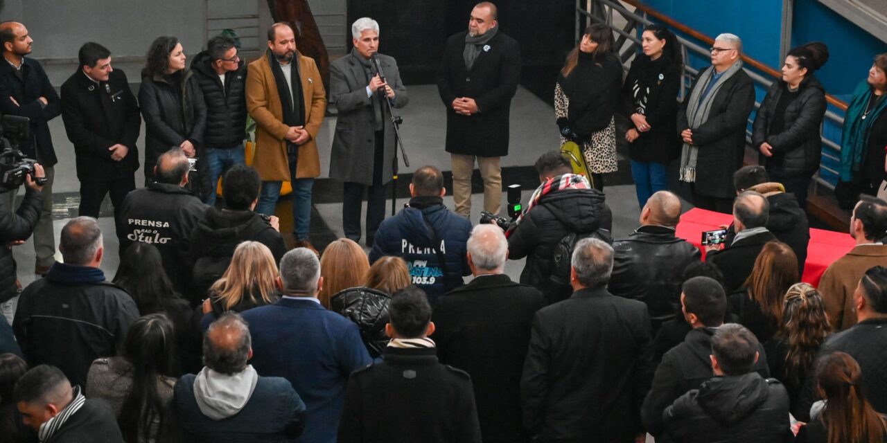 Poggi: “En no más de 60 días retomaremos la construcción de los barrios”