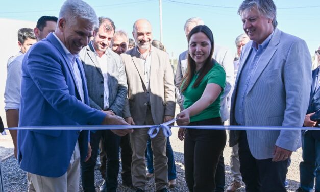 Inauguraron un parque solar fotovoltaico en Quines, fuente de empleo y producción para la provincia