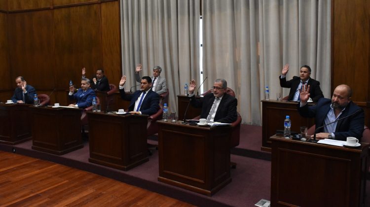 El Senado prestó acuerdo para la designación de Alberto Ferraro en el Tribunal de Cuentas