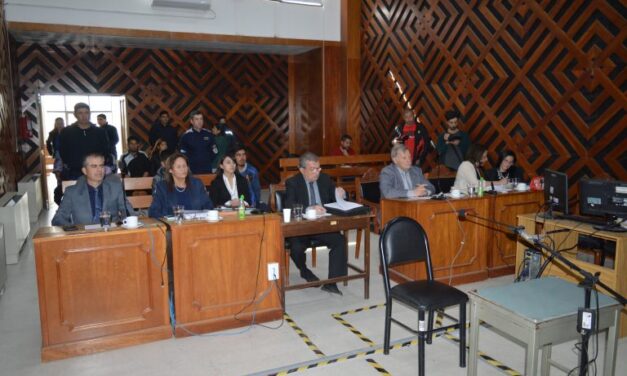 Piden 3 años y 6 meses de prisión para los acusados de agredir a un policía