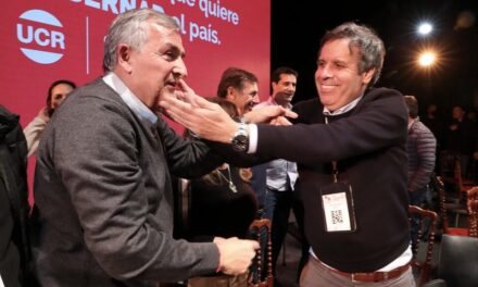 Los radicales le pegan duro a Macri y quieren ir a las PASO
