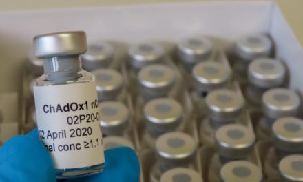 Coronavirus: ¿Cómo funciona la vacuna de la Universidad de Oxford?