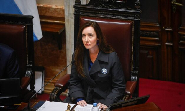 El Senado vota el tope salarial para los funcionarios del Ejecutivo 